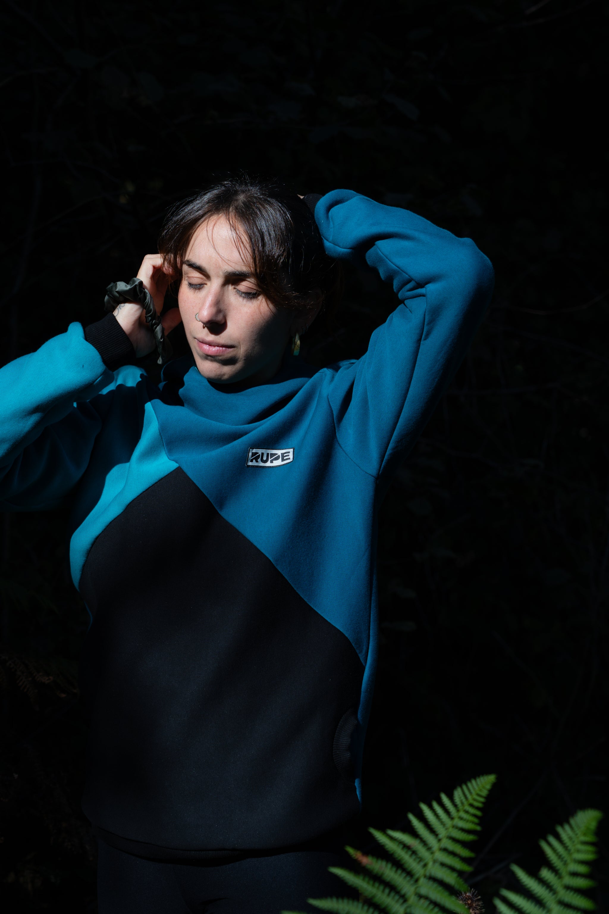 Three-color Hoodie - Unisex - Abiss