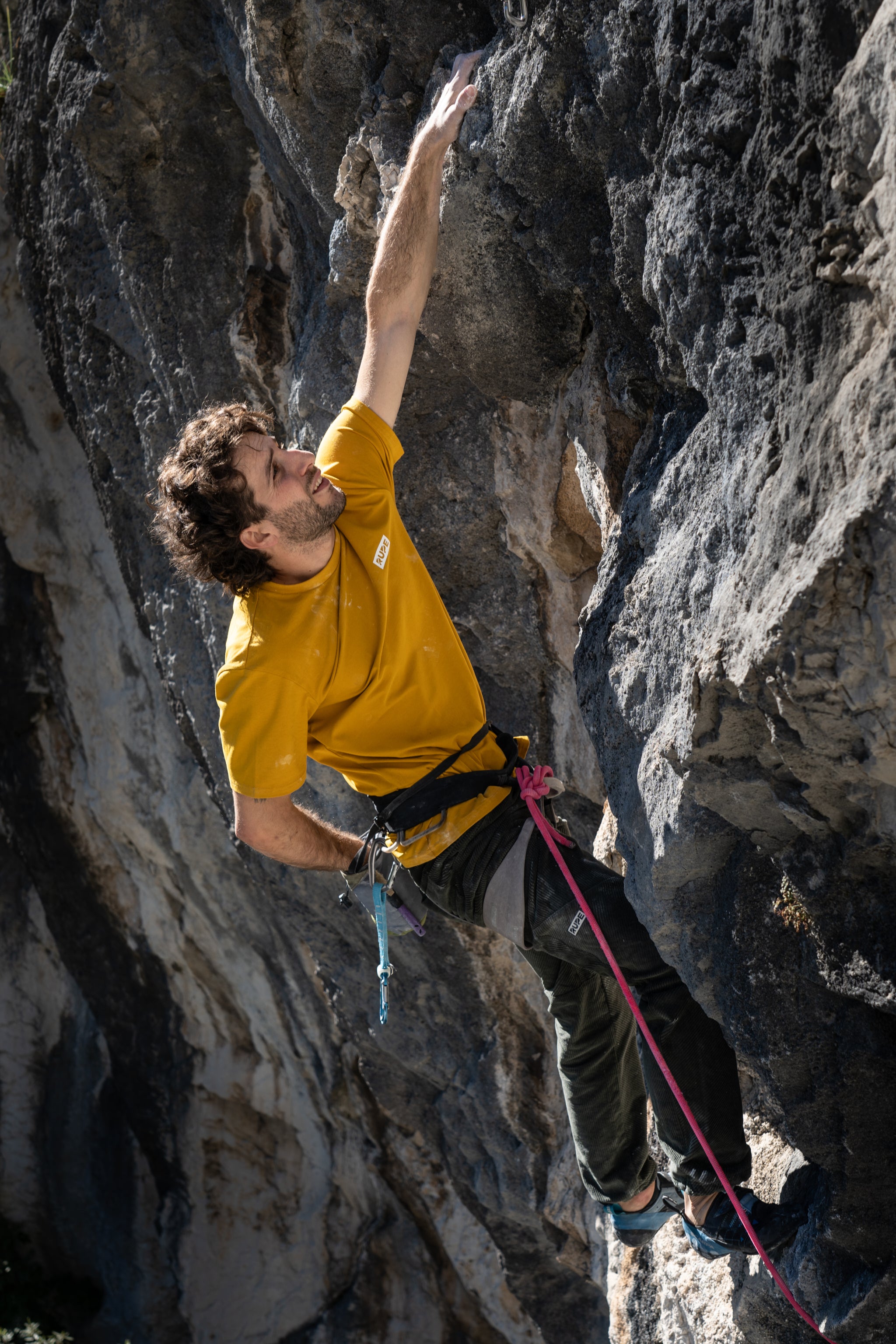 T-Shirt in cotone da uomo - Mustard